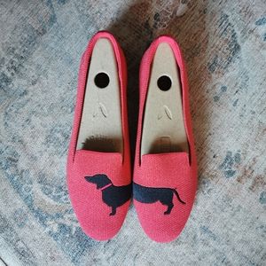 Vivaia Audrey Dachshund loafers
